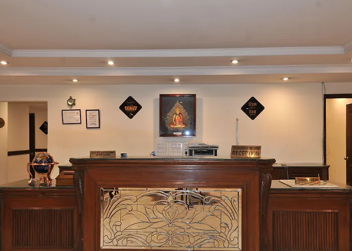 Qutub Residency Hotel New Delhi